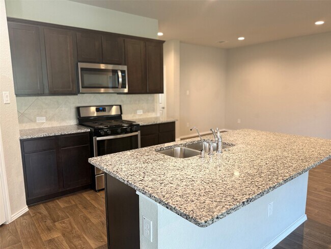 Building Photo - 15310 Dinnet Berm Dr