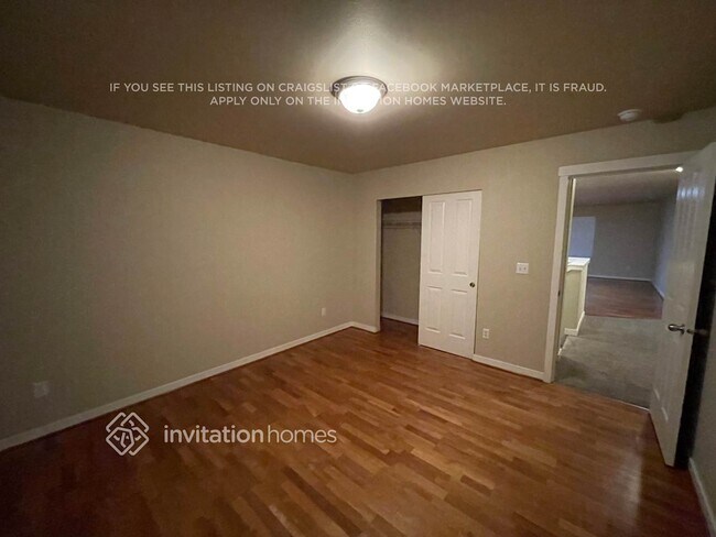 Building Photo - 14102 11th Pl W