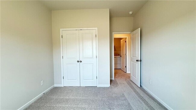 Building Photo - 53 Peeples Dr