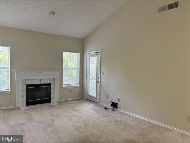 Building Photo - 4409 Fair Stone Dr