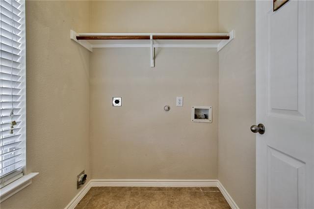 Building Photo - 1701 Kennessaw Dr