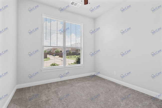 Building Photo - 8451 Bronzegate Trl