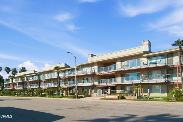 Building Photo - 681 Ocean View Dr