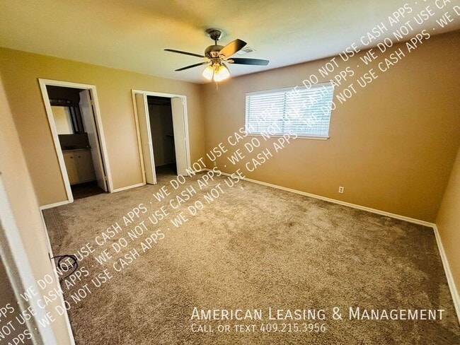 Building Photo - 4417 Willowglen St