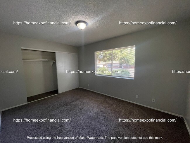 Building Photo - Nice Home For Rent - Duplex with private yard