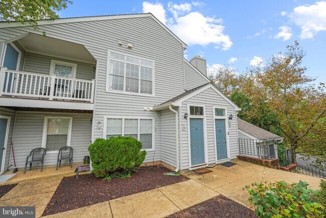Building Photo - 8792 Grasmere Ct
