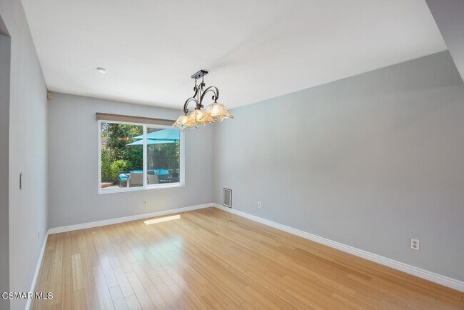 Building Photo - 5436 Alfonso Dr
