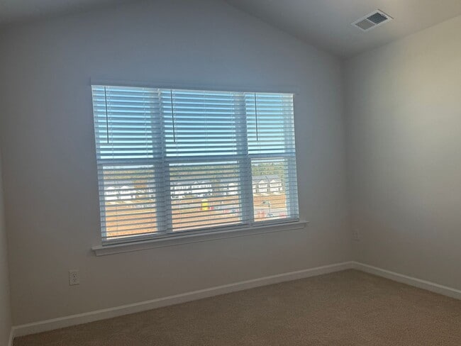 Building Photo - NEW BUILT TH In Sanford NC, Available NOW!