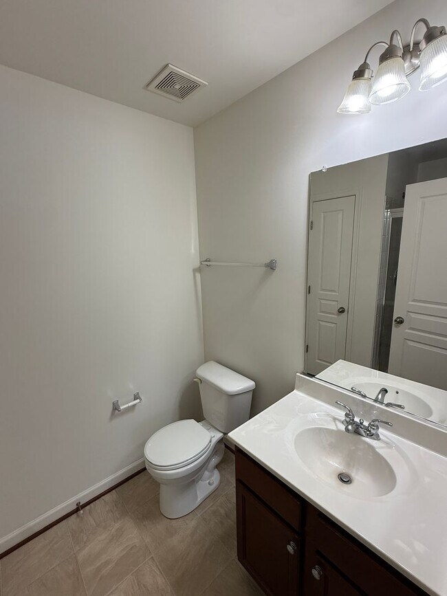 Building Photo - Spacious 4-Bedroom Townhome with Garage in Prime Columbia/Elkridge Location- PENDING APPLICANT