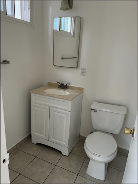 Building Photo - 8315 W Manchester Ave