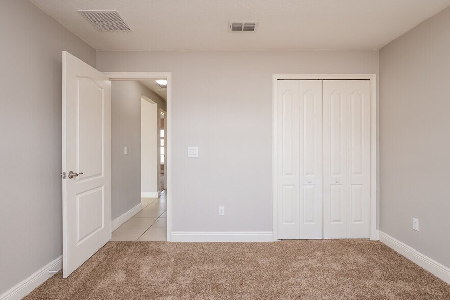 Building Photo - 431 Britten Dr