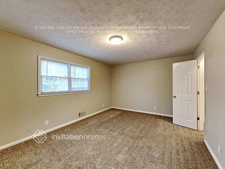Building Photo - 1330 Timbercrest Ct
