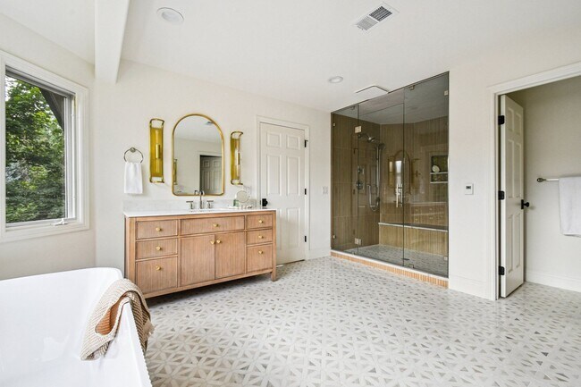 Building Photo - Stunning Cherry Hills Luxury Rental | 5bd/...