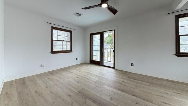 Building Photo - 4373 12th St