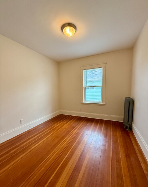 Building Photo - 70 Putnam St