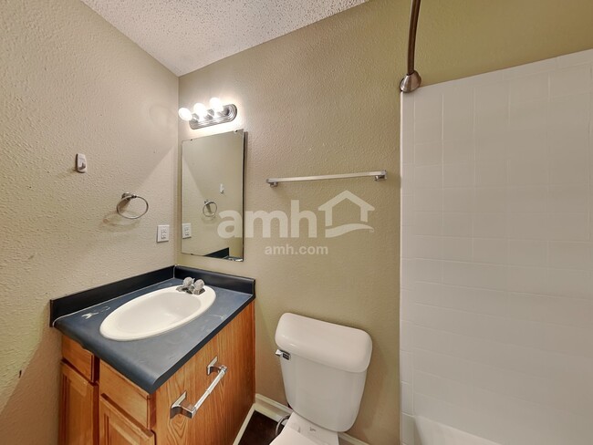 Building Photo - 1281 Rosemary Ct