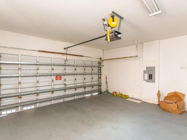 Building Photo - 16230 SW 36th St