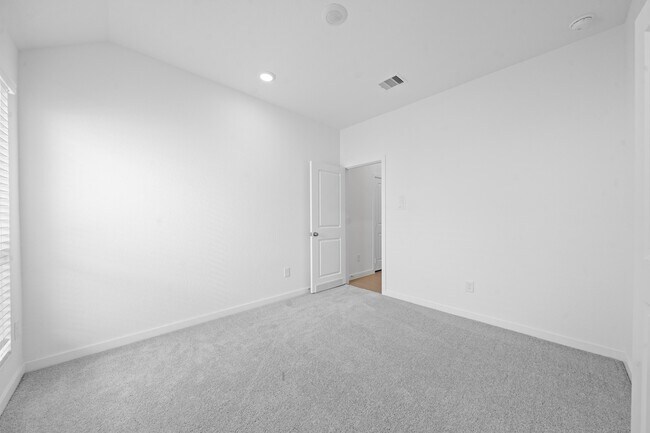 Building Photo - 29007 Great Flatland Trl