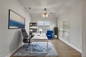 Building Photo - 300 Kelvington Dr