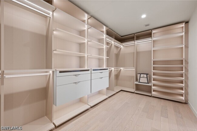 Building Photo - 5100 Seagrass Blvd