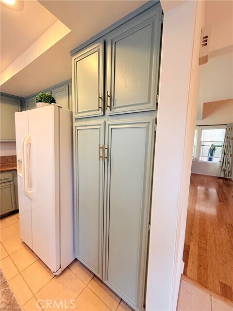 Building Photo - 1749 Compromise Line Rd