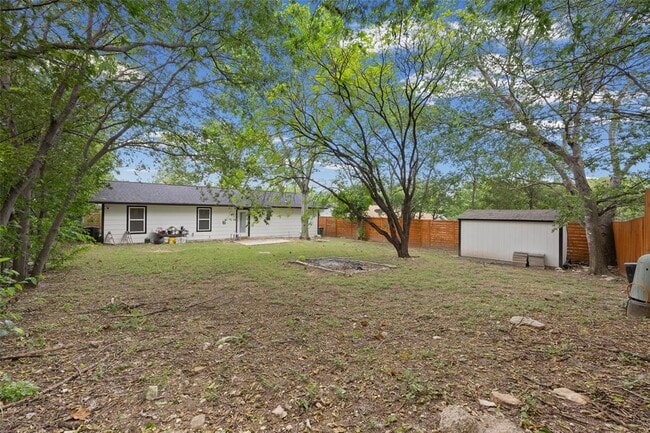 Building Photo - 5206 Emerald Forest Dr
