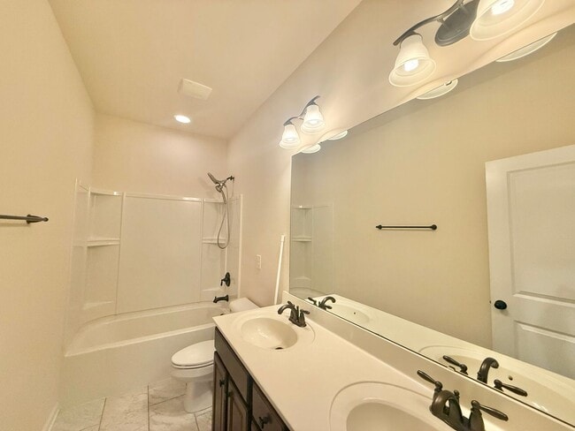 Building Photo - Modern, Luxurious 3BD, 2.5BA Cary Home with Solar Panels & Detached 2-Car Garage with EV Charger ...