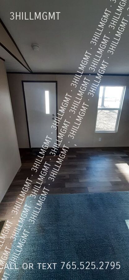 Building Photo - 5600 W Kilgore Ave