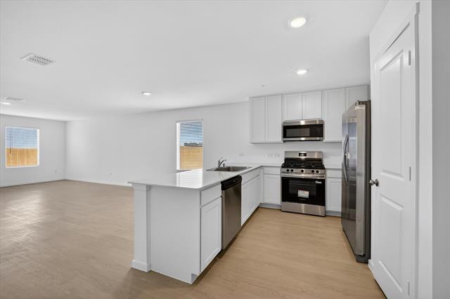 Building Photo - 3703 Longleaf Dr
