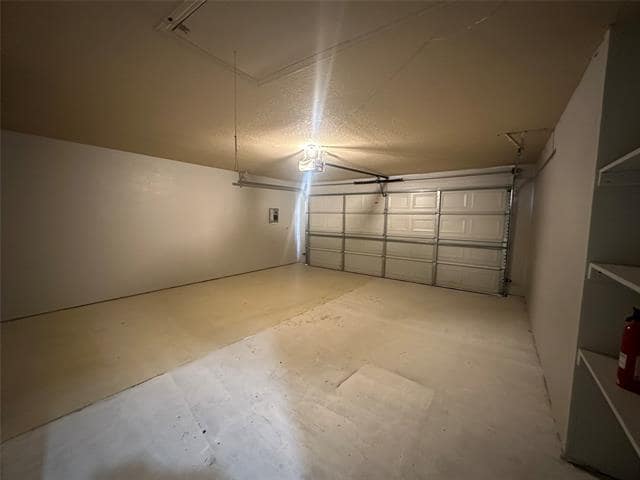 Building Photo - 4147 Gladewater Rd