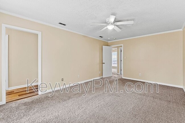 Building Photo - 4158 Arlington Rd