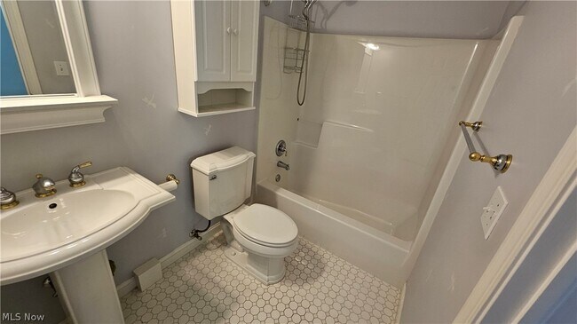 Building Photo - 7235 Dursley Ct