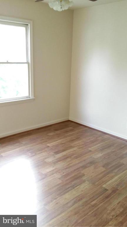 Building Photo - 809 Madison Ct