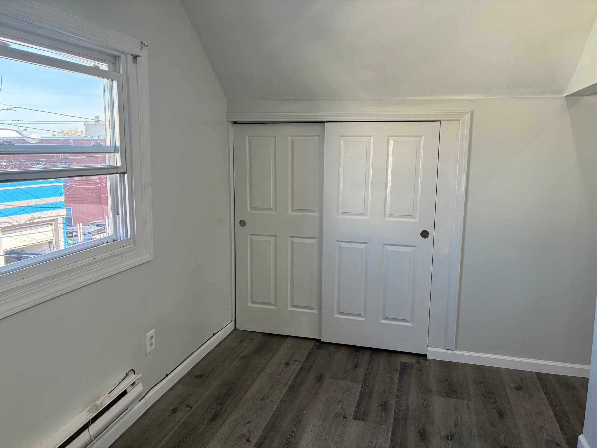 Building Photo - 6116 Washington St