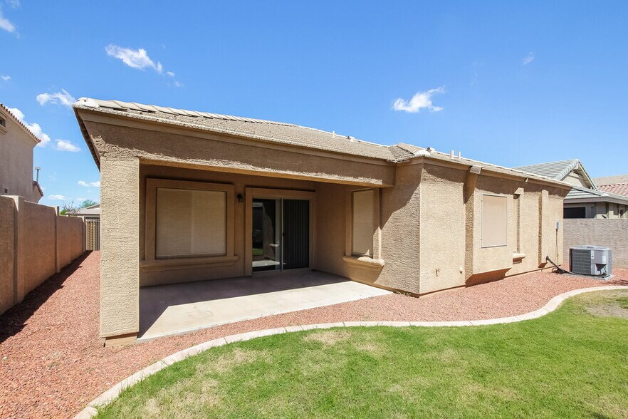 Building Photo - 17607 W Georgia Dr