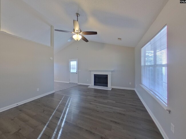 Building Photo - 500 Rockhaven Dr