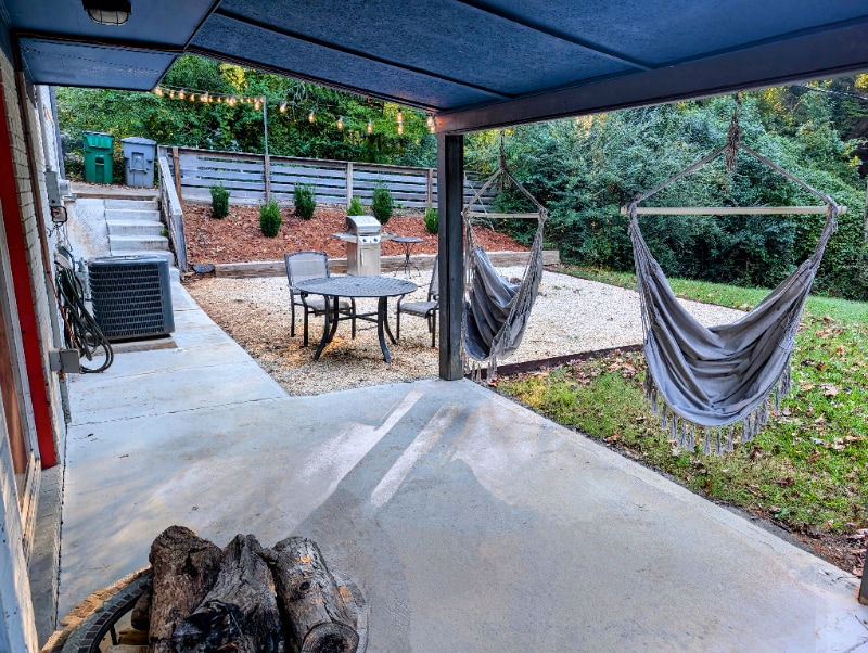 Building Photo - 5615 Southampton Rd