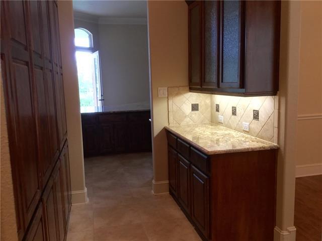 Building Photo - 1115 Navarro Dr