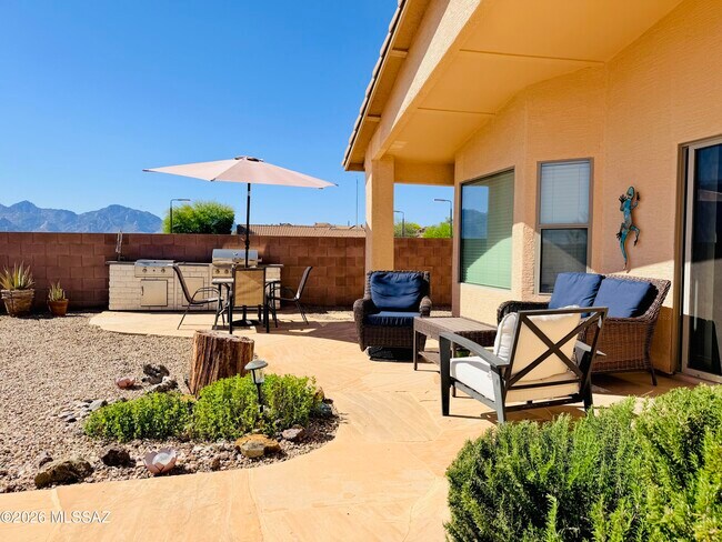 Building Photo - 39577 Diamond Bay Dr