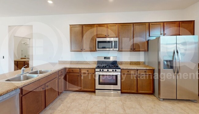 Primary Photo - 6301 S Crescent Peak Dr