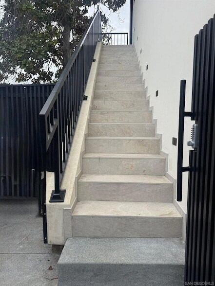 Building Photo - 8168 Paseo Del Ocaso