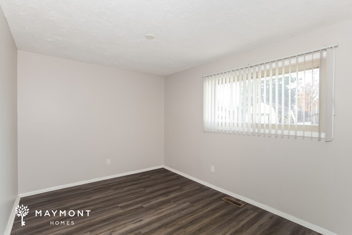 Building Photo - 10883 Newmarket Dr