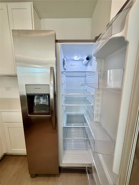 Building Photo - 430 Monsoon Dr