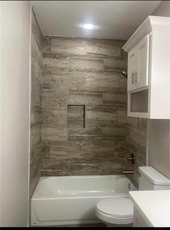 Building Photo - 11 Ricky Crossland