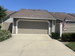 Building Photo - 2213 Camborne Dr