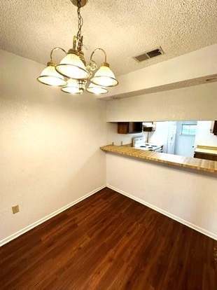 Building Photo - 1110 Musken Rd