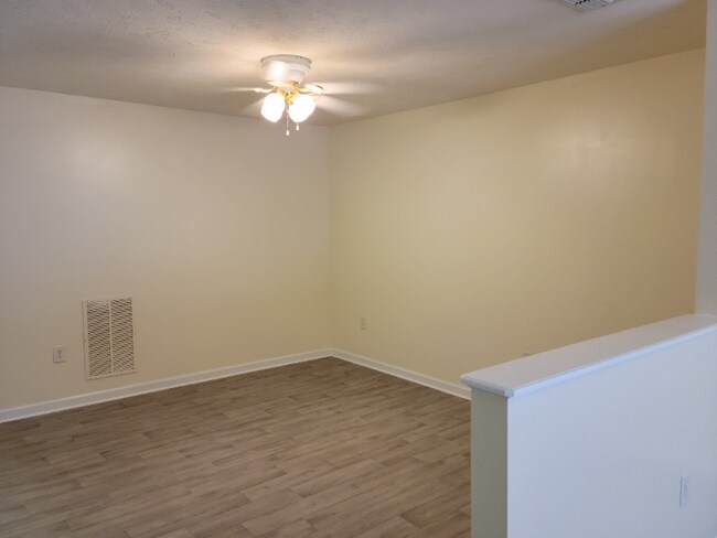 Building Photo - 209 Wilson Mill Dr