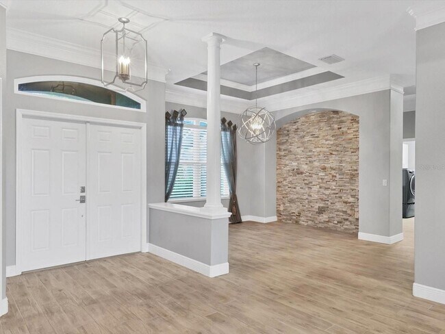 Building Photo - 16806 5th Terrace NE