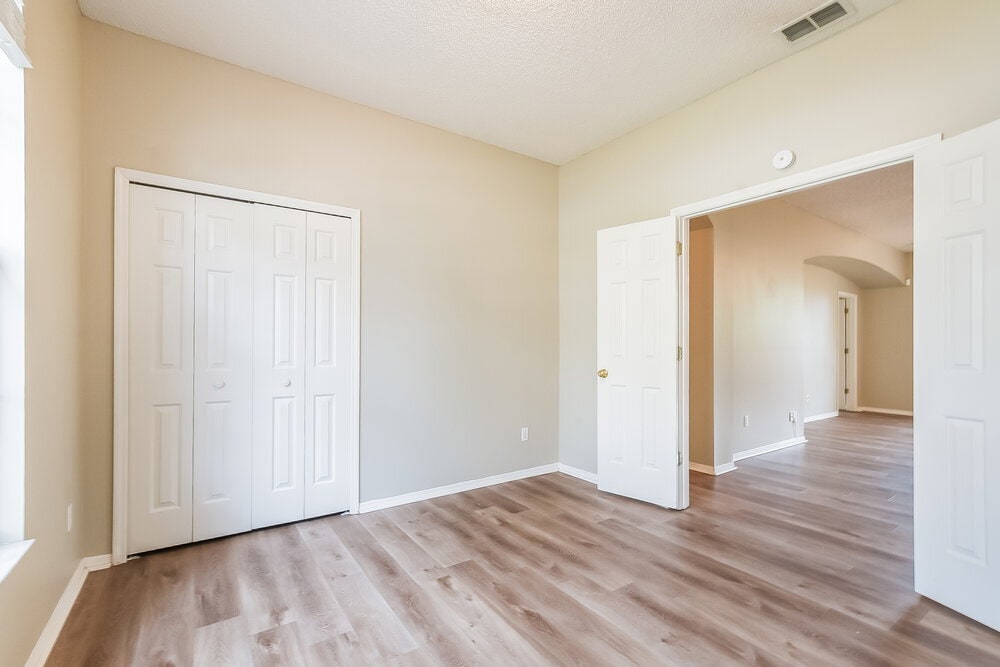 Building Photo - 1760 Sparkling Water Cir