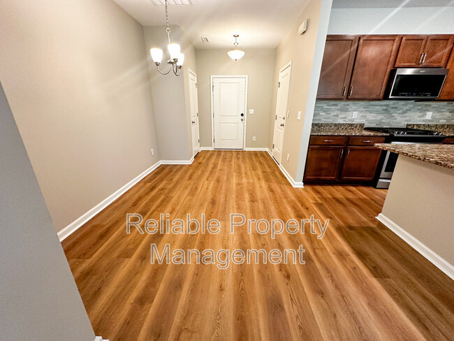 Building Photo - 361 White Oak Ridge Dr